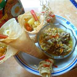Contong Indomie Gulai Pedas